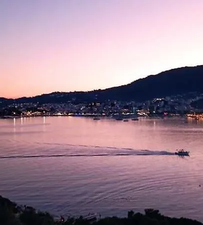 Ourania Sea Breath Lejlighed