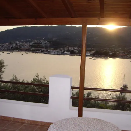 Apartamento Ourania Sea Breath
